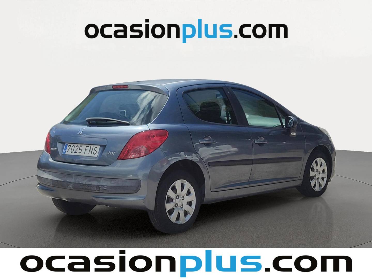Foto trasera Peugeot 207 Peugeot 207 1.4i X-Line (75 CV) derecha