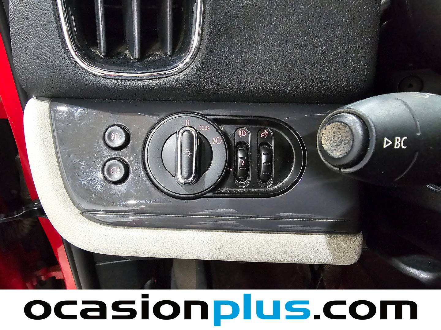 Equipamiento del Mini Countryman Mini MINI Countryman Countryman One D (116 CV)