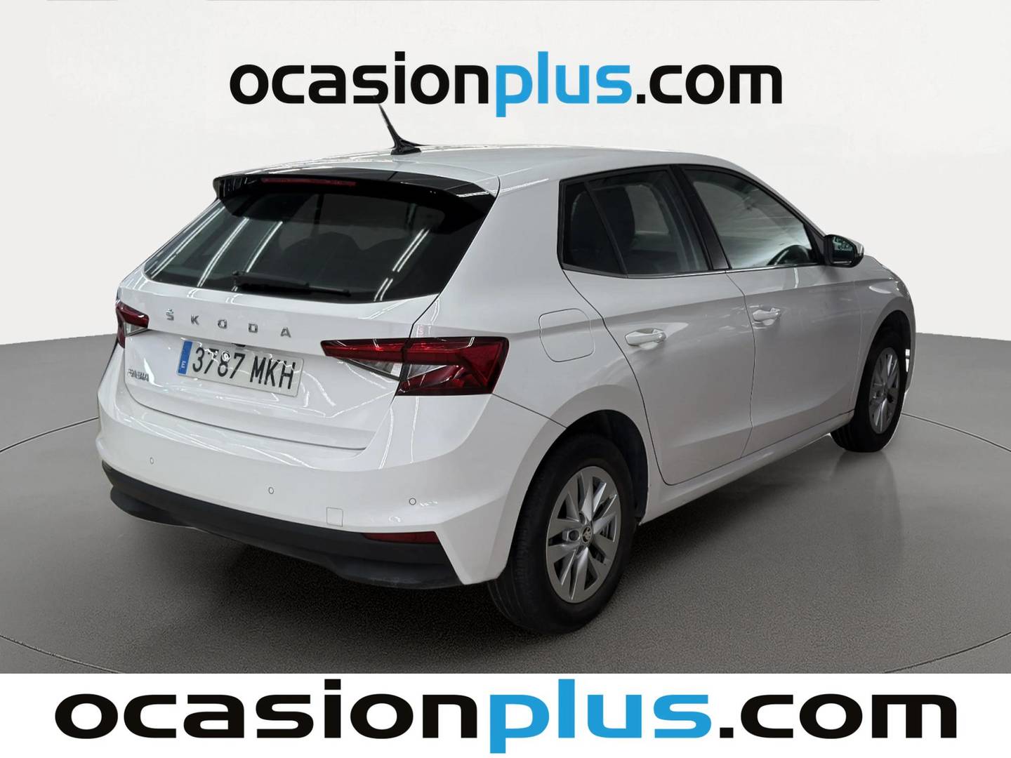 Foto trasera Skoda Fabia Skoda Fabia 1.0 TSI Ambition (95 CV) izquierda