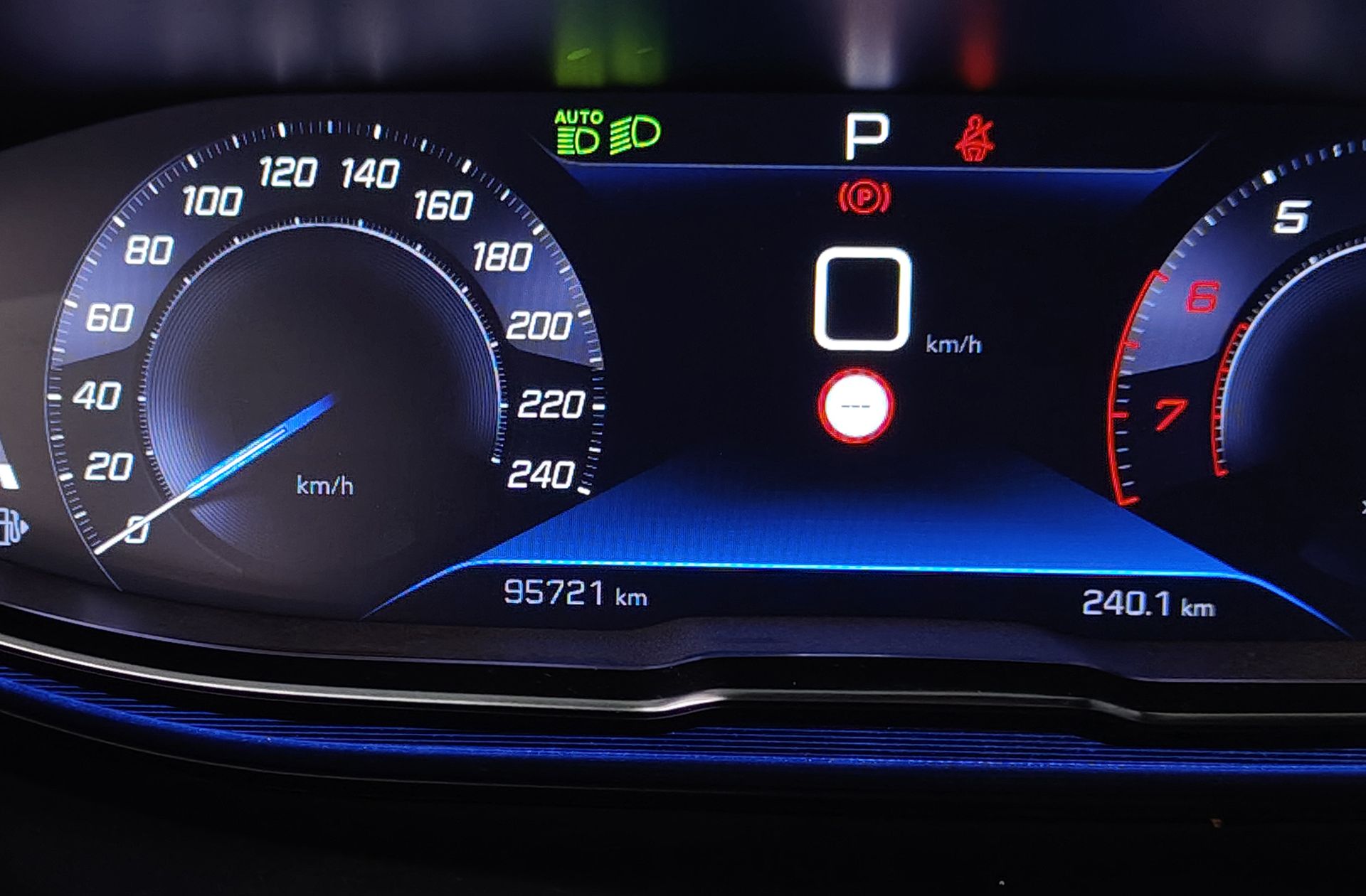 Peugeot 3008 PureTech 130 GT Line EAT8 - foto 11