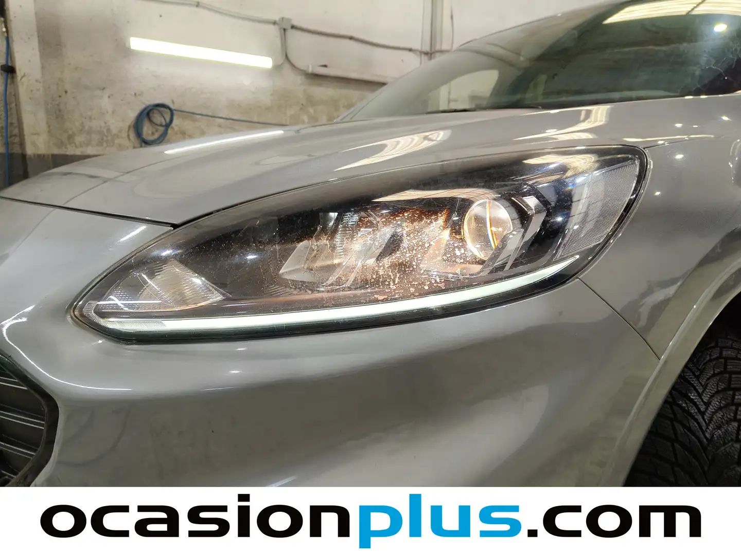 Foto Ford Kuga Ford Kuga 2.5 Duratec PHEV ST-Line Auto  (225 CV)