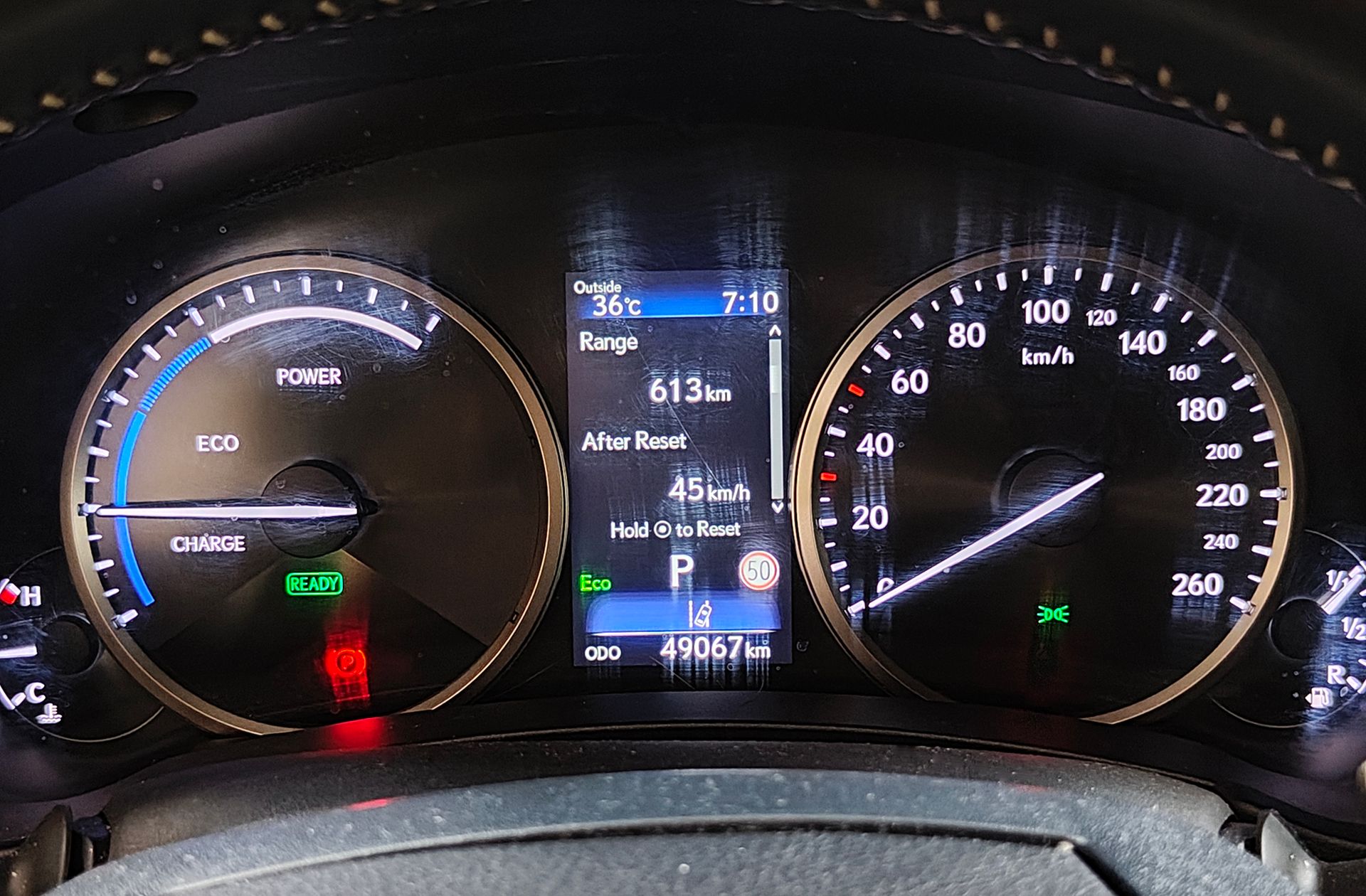 Lexus NX 300h Business Navigation 2WD - foto 23