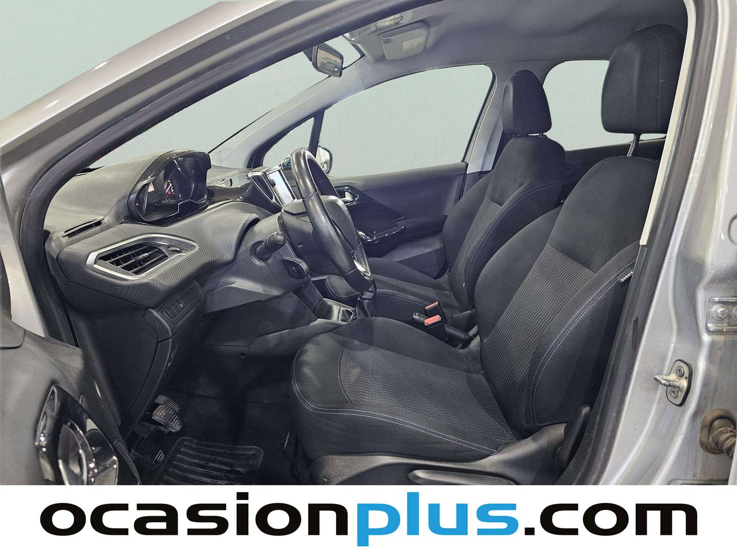 Foto asientos delanteros Peugeot 208 Peugeot 208 PureTech 82 Style (82 CV)