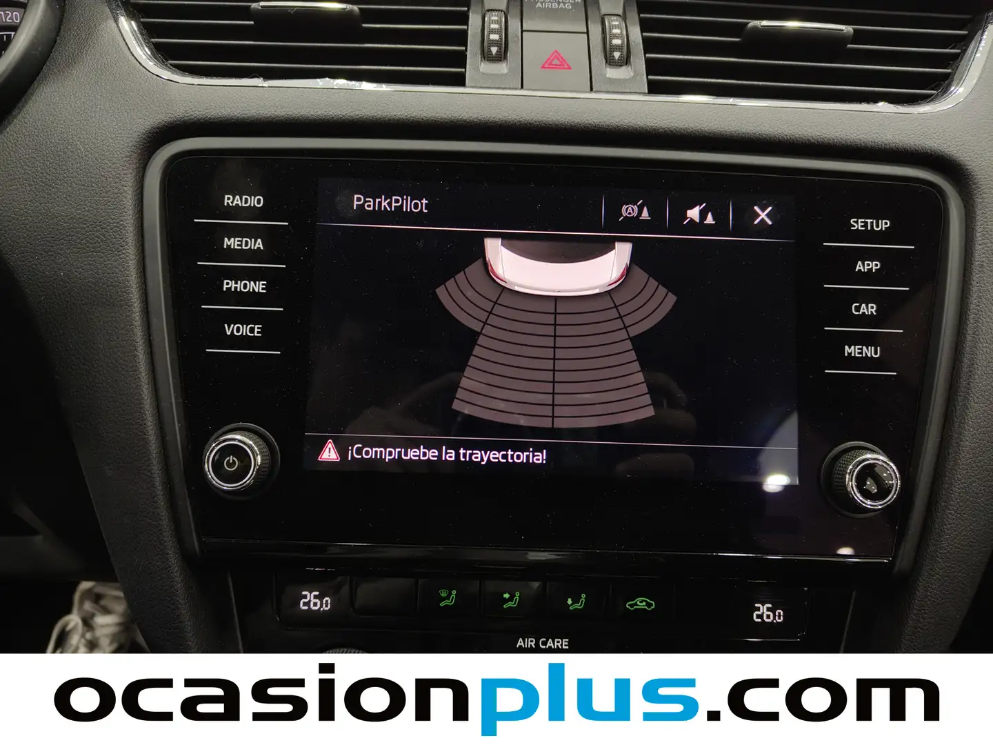 Foto Skoda Octavia Skoda Octavia 1.6 TDI CR Ambition DSG (115 CV)