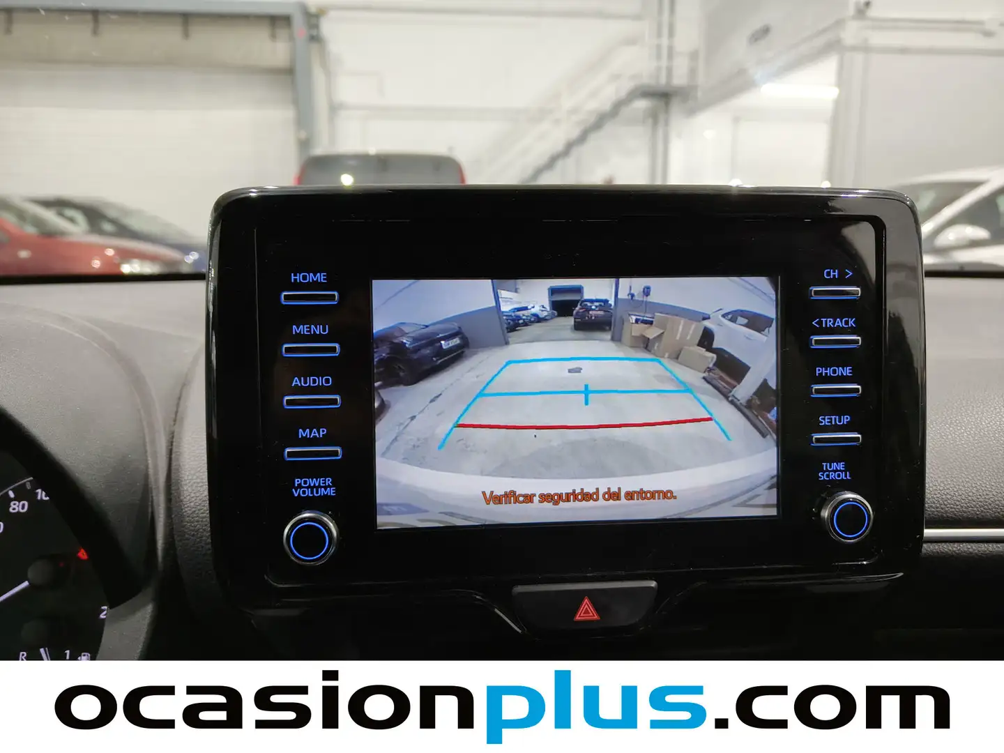 Foto Toyota Yaris Toyota Yaris 120H Business Plus (116 CV)