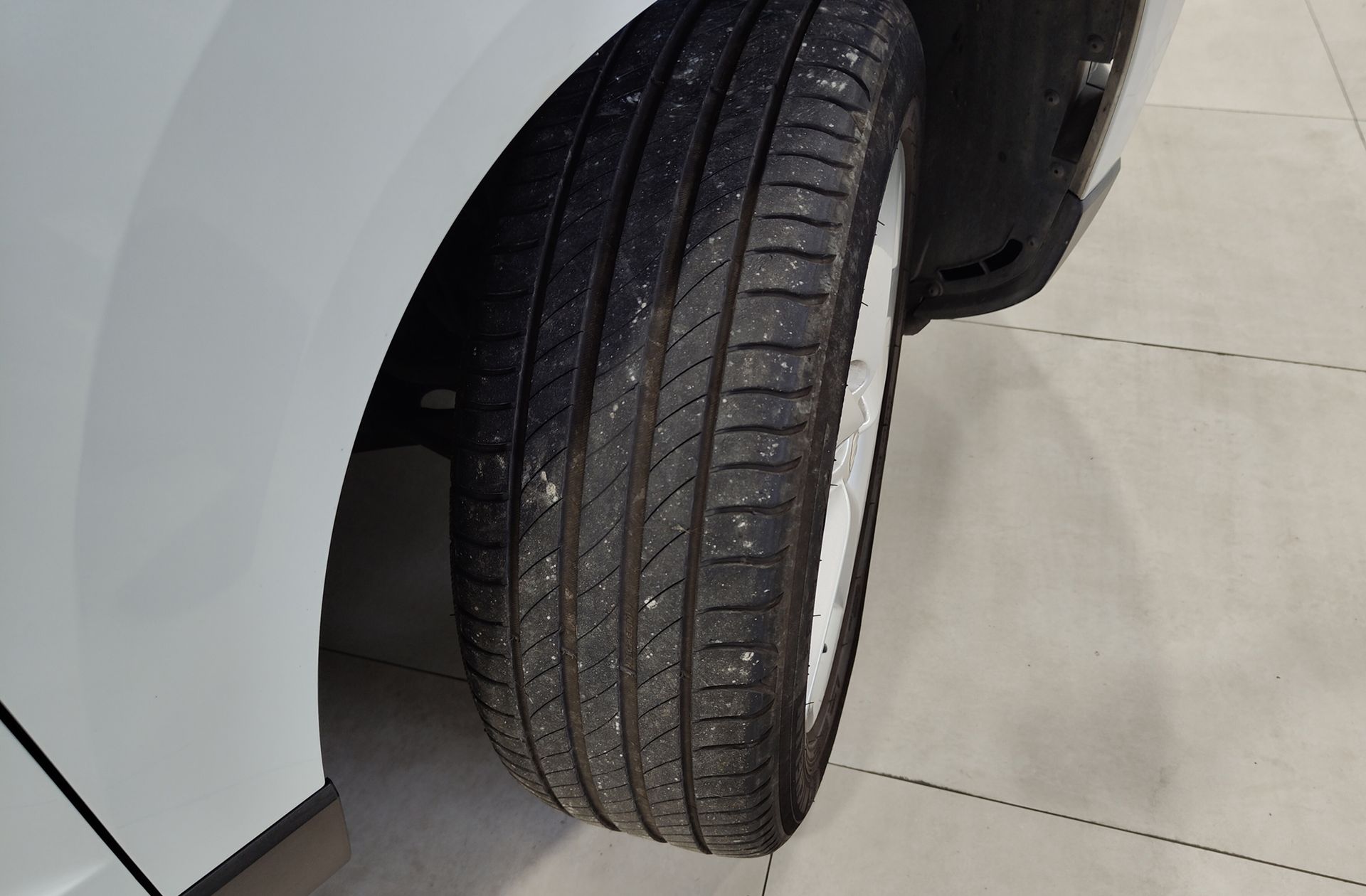 Škoda Karoq 2.0 TDI Ambition - foto 33