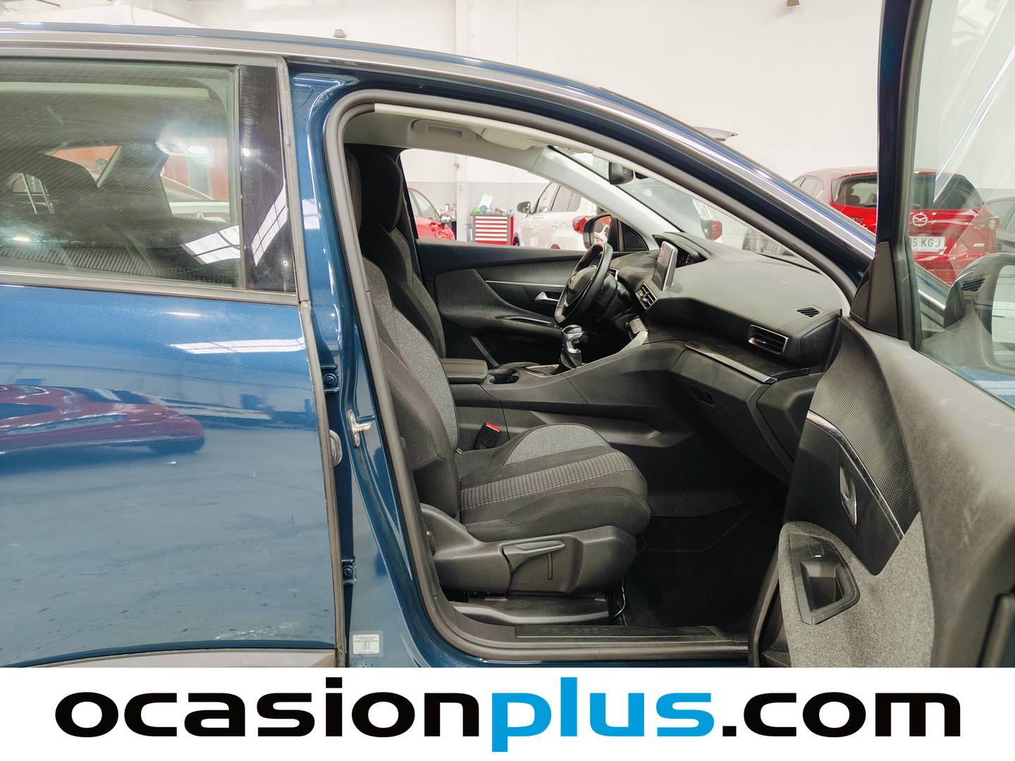 Foto Peugeot 3008 Peugeot 3008 BlueHDi 130 S&S Active Pack (130 CV)