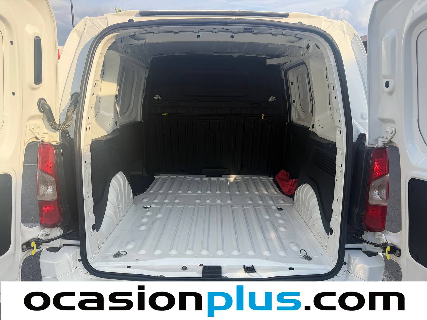 Fotos maletero Citroën Berlingo Citroën Berlingo Furgon BlueHDi 130 Driver Talla M EAT8 (131 CV)