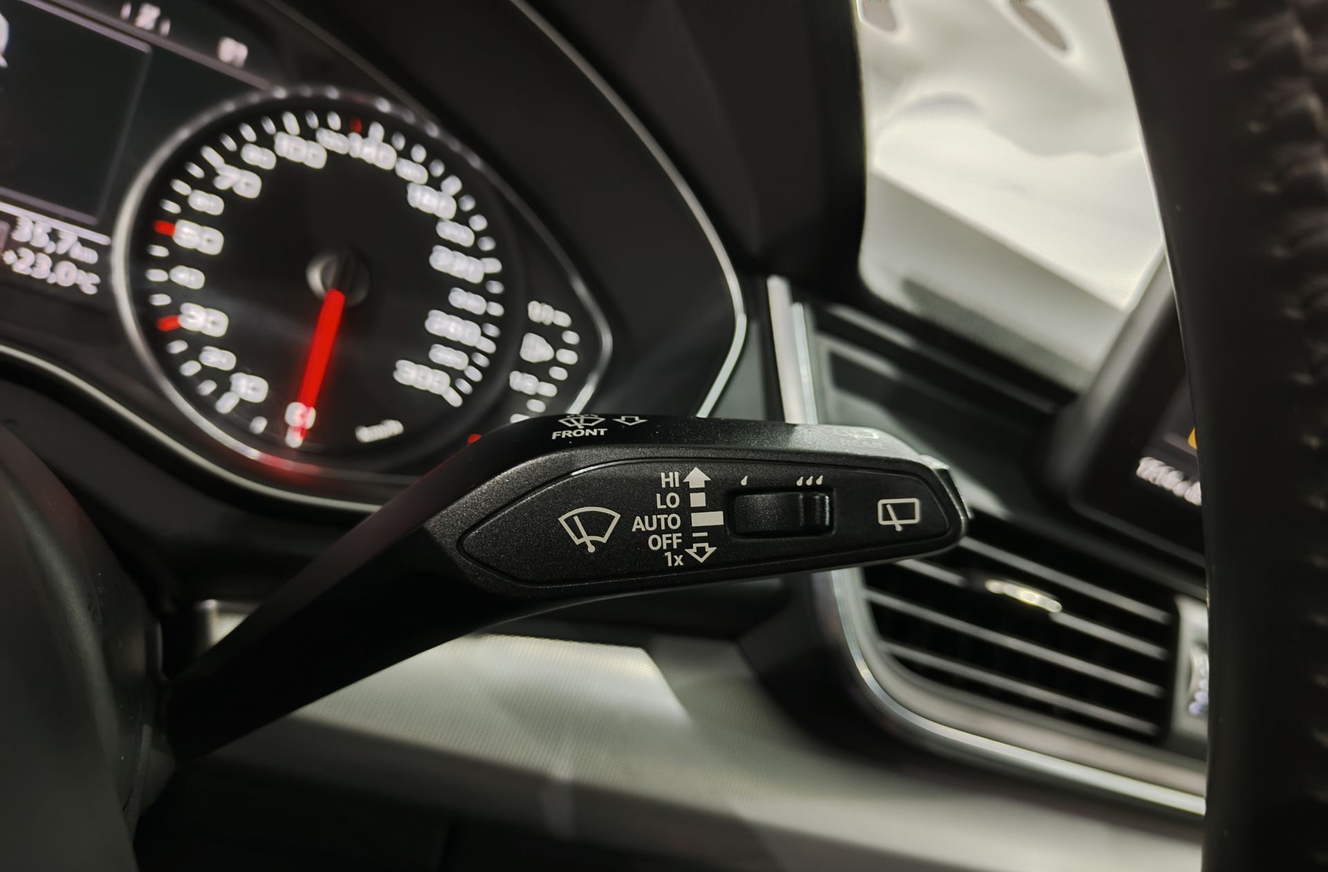 Audi Q5 S line 2.0 TDI quattro S tronic - foto 29