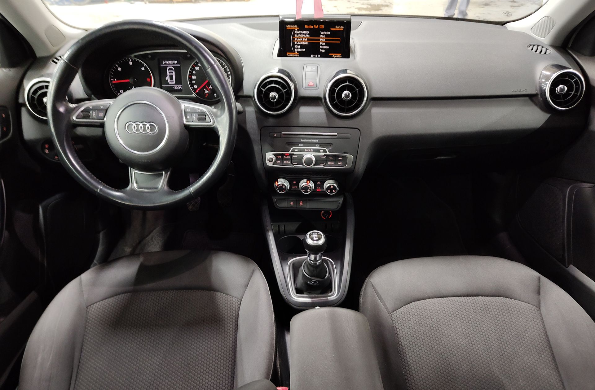 Audi A1 Sportback Adrenalin 1.6 TDI Pack S-line - foto 7