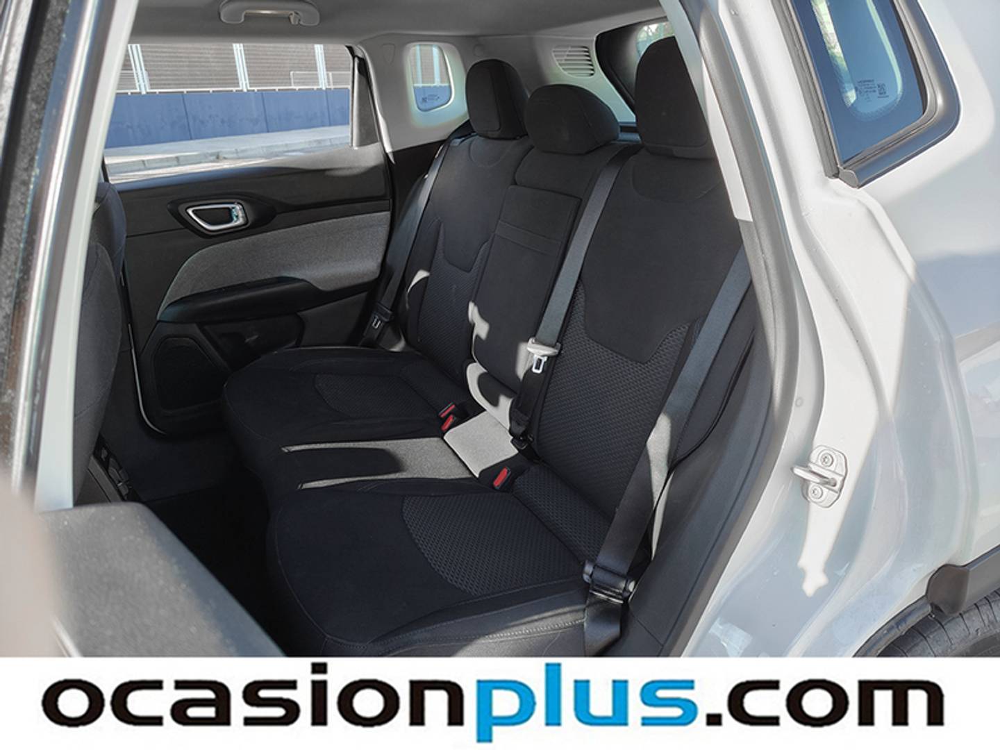 Foto Jeep Compass Jeep Compass 1.3 Gse T4 Longitude FWD MT (130 CV)