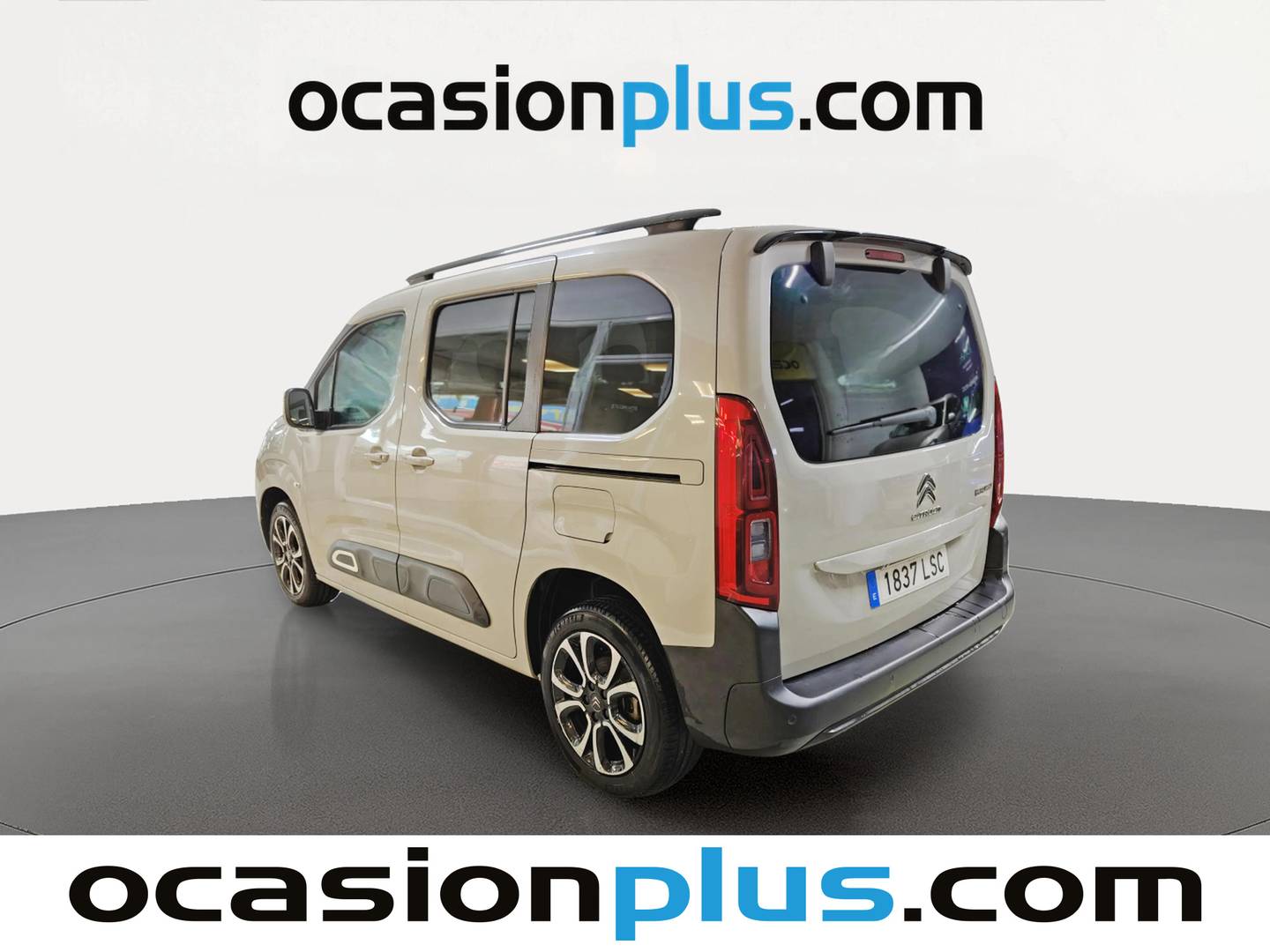 Foto trasera Citroën Berlingo Citroën Berlingo BlueHDi 100 S&S Talla M Shine (102 CV) izquierda