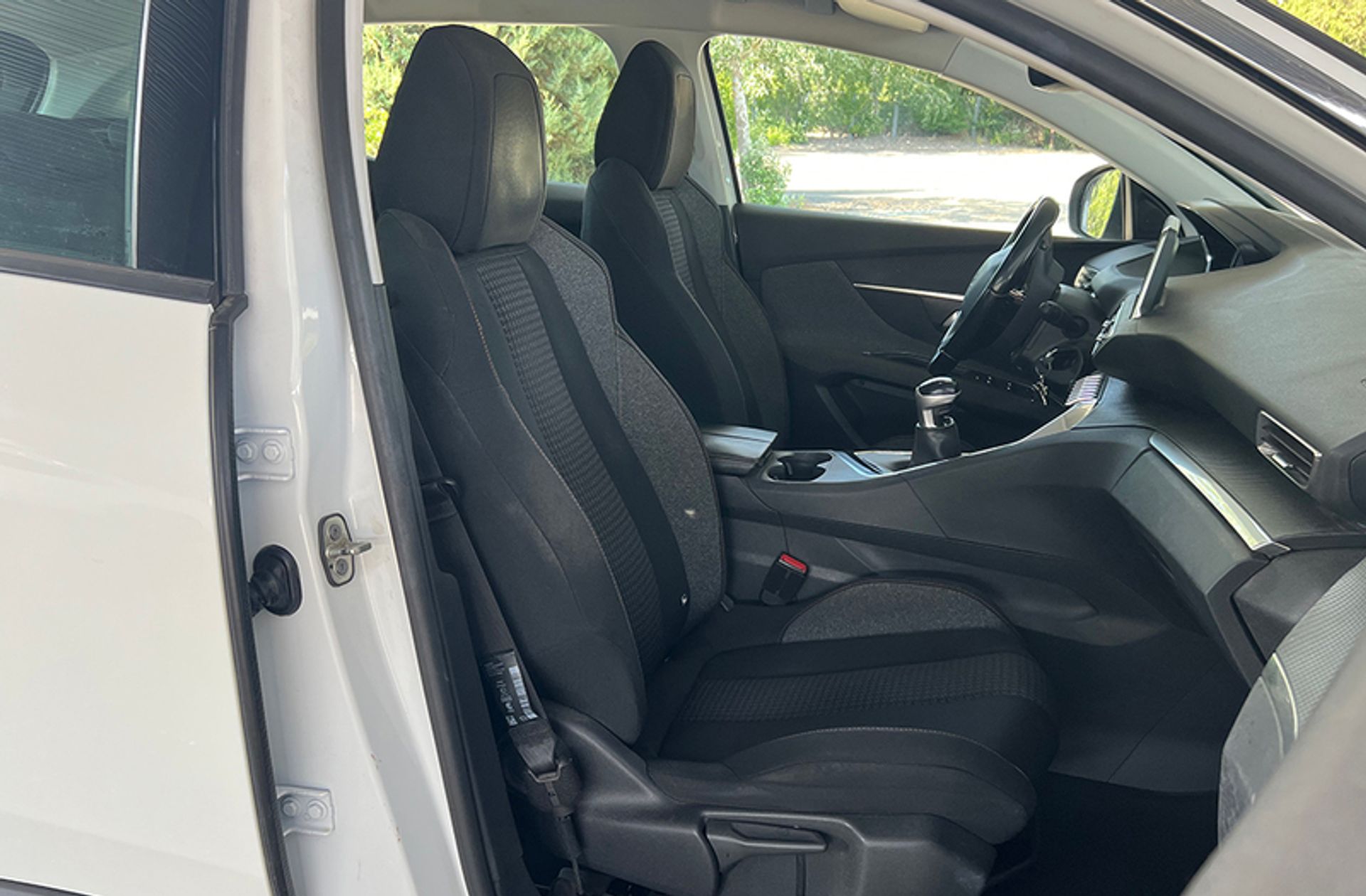 Peugeot 3008 2.0 HDi Active FAP - foto 19