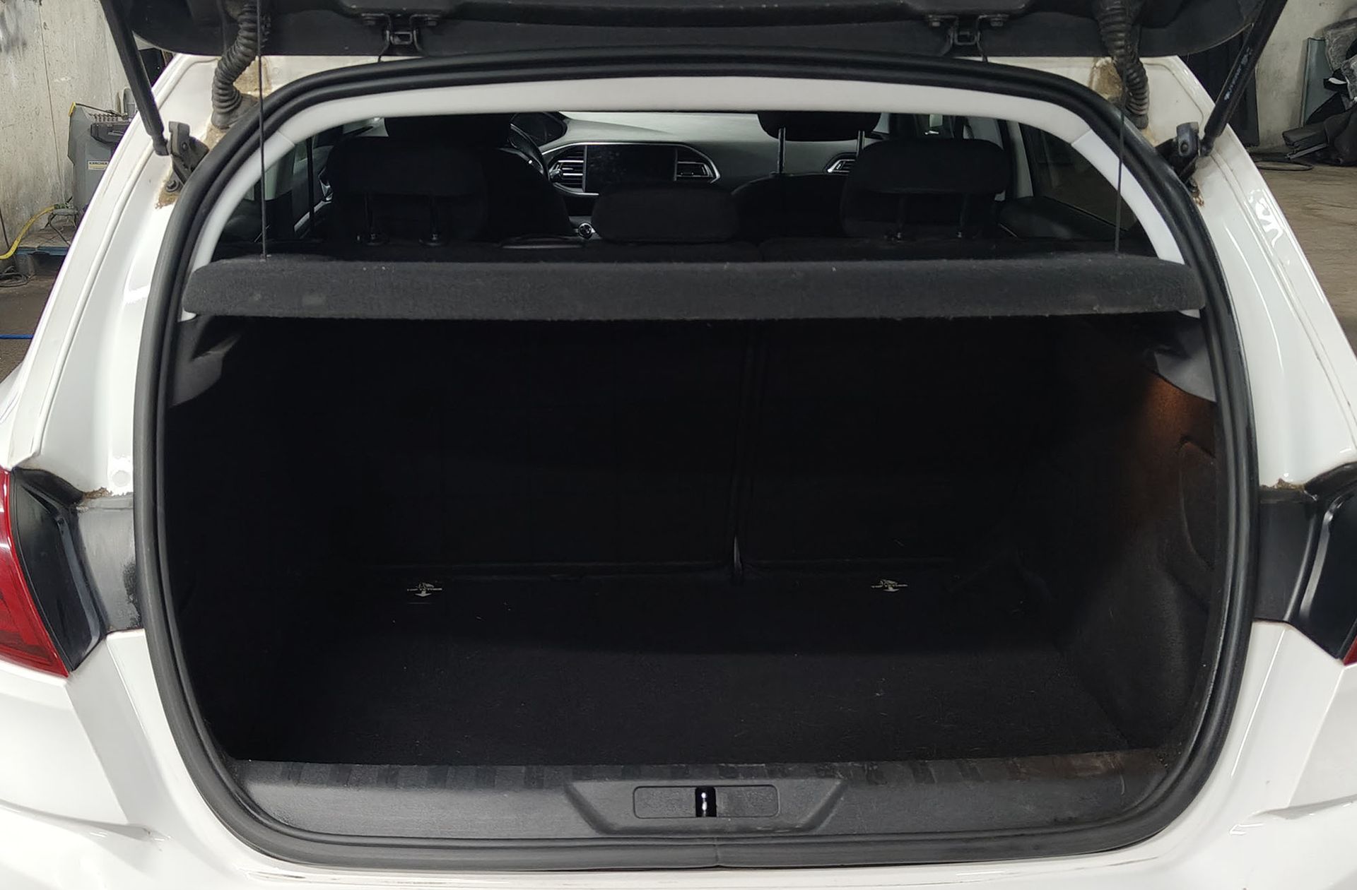 Peugeot 308 BlueHDi 130 Style - foto 16