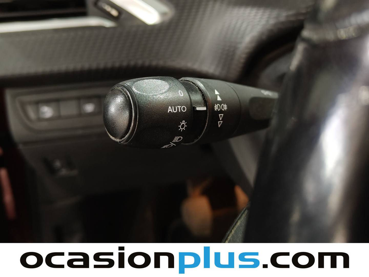 Peugeot 2008 Peugeot 2008 BlueHDi 120 S&S Allure (120 CV) de segunda mano