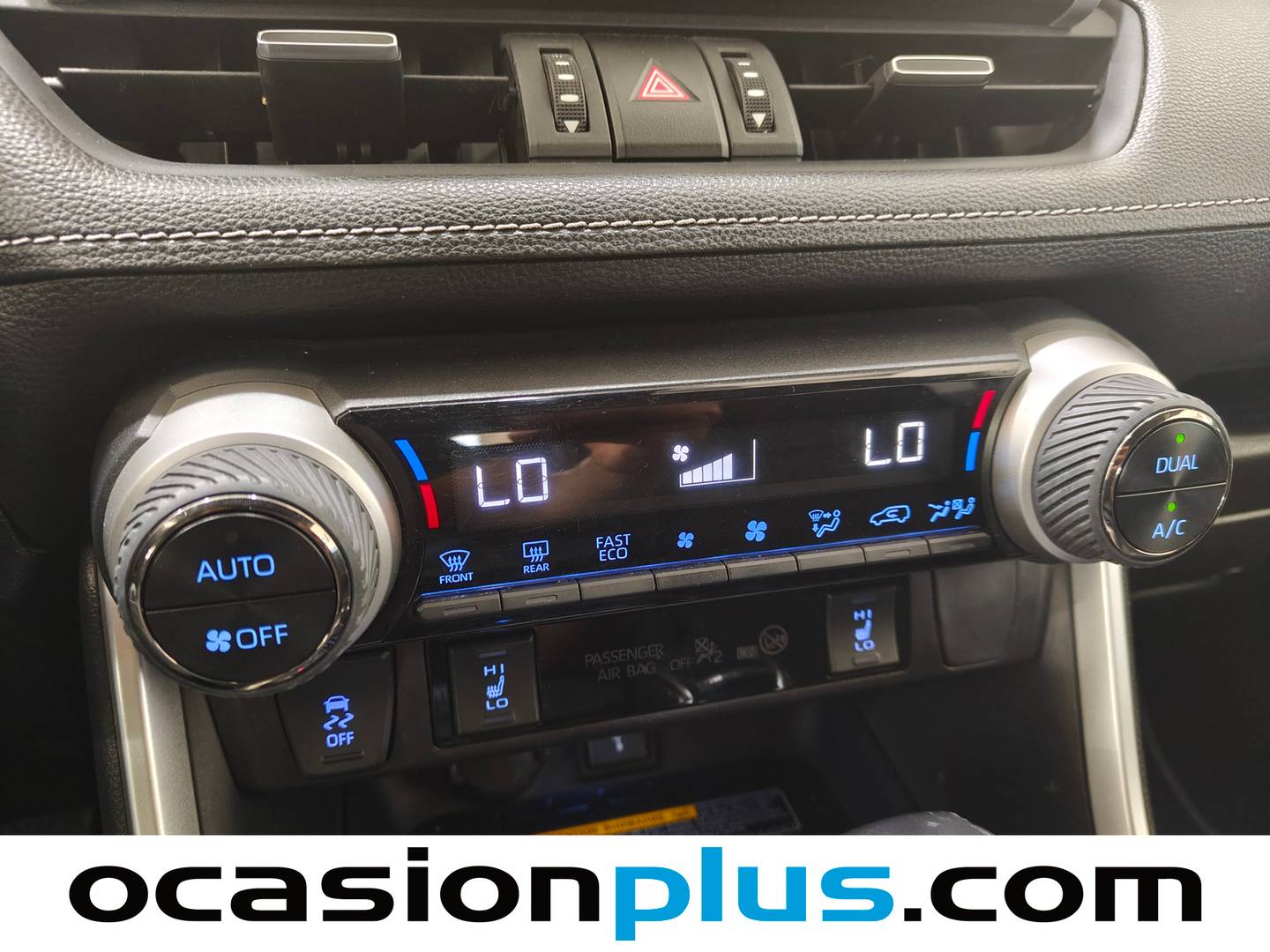 Equipamiento del Toyota Rav4 Toyota Rav4 2.5l hybrid Black Edition 4WD (222 CV)