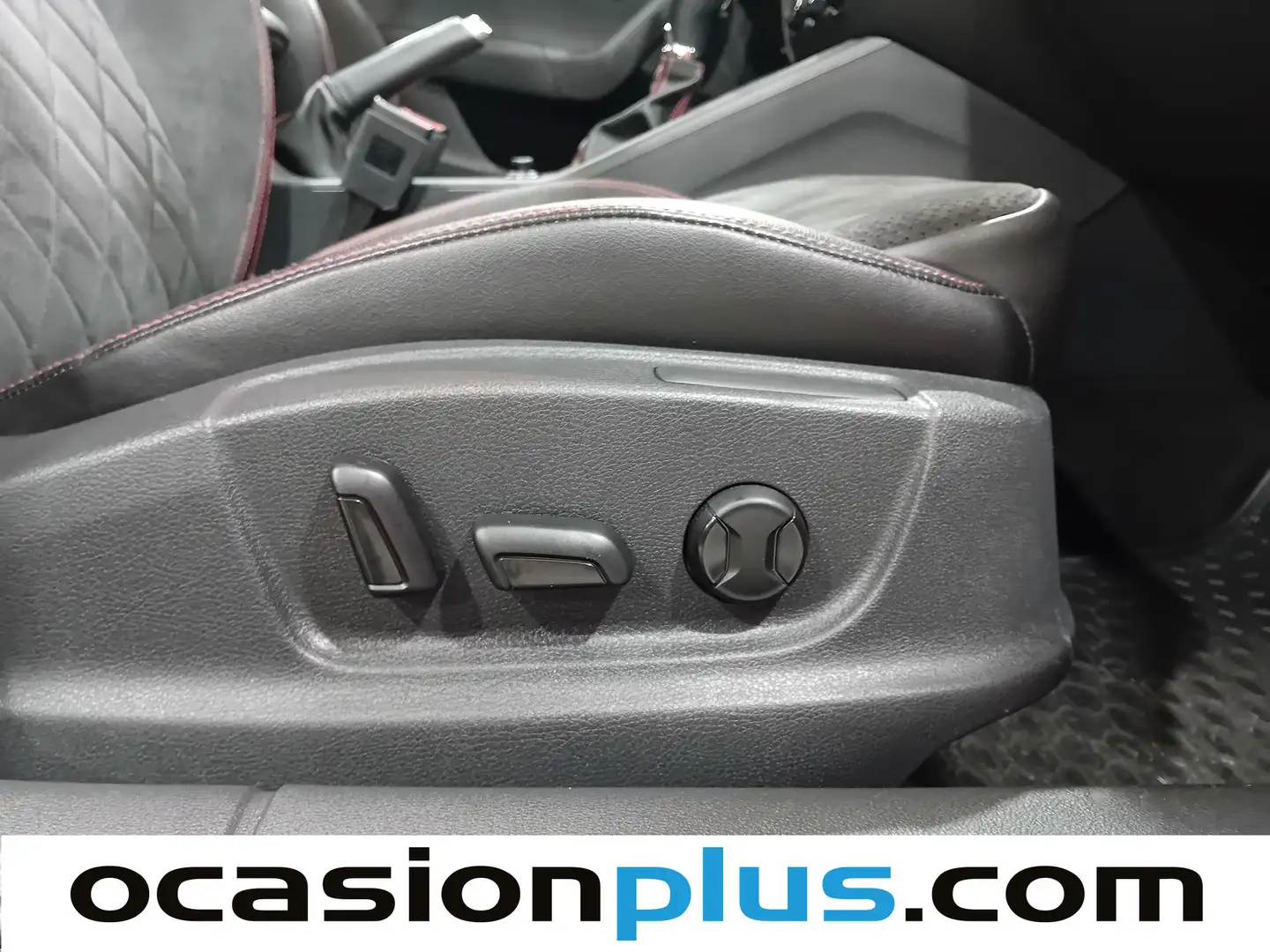 Foto Skoda Octavia Skoda Octavia Combi 2.0 TSI RS DSG (245 CV)