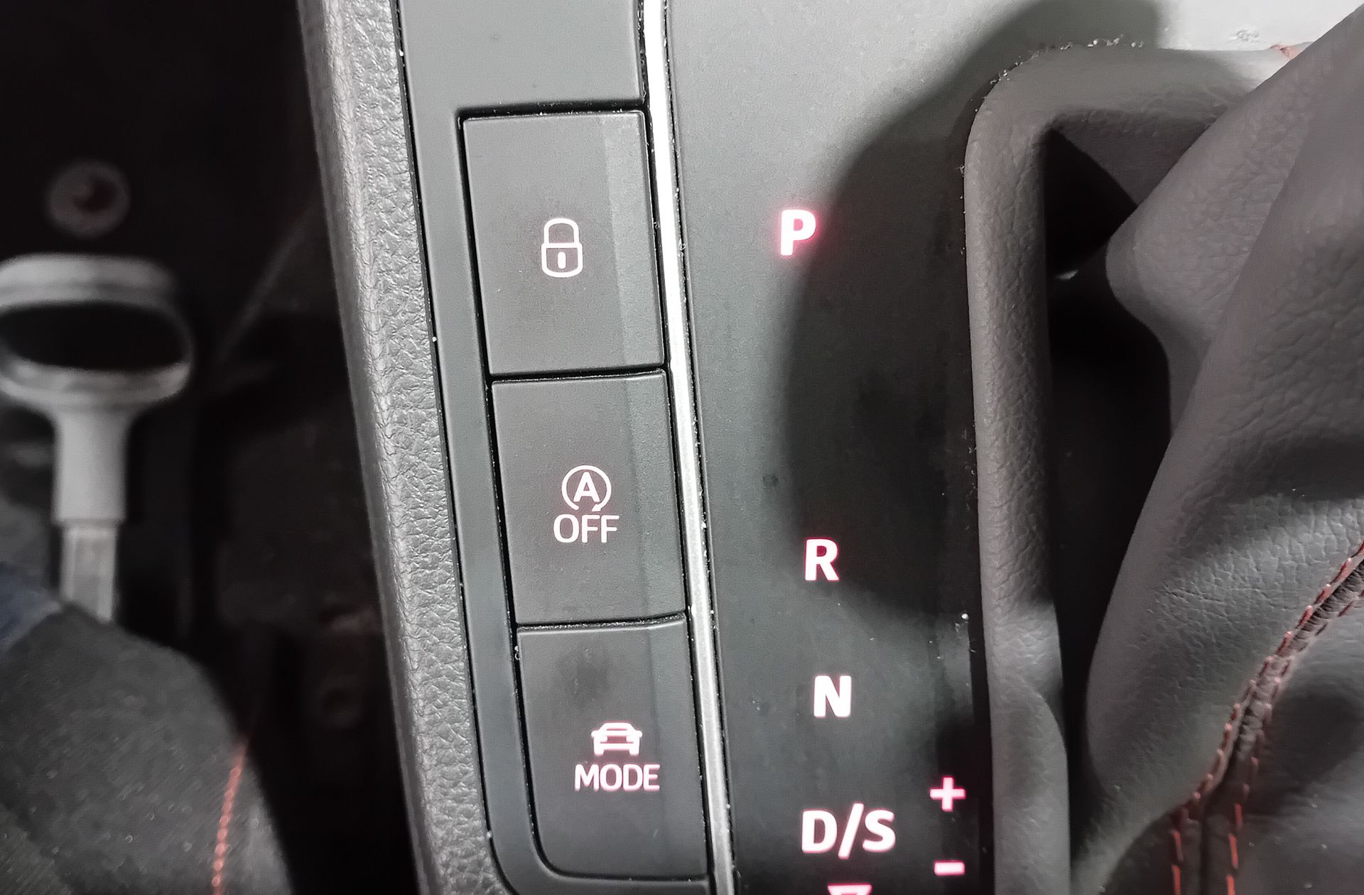 SEAT Ibiza 1.5 TSI FR XL DSG - foto 30