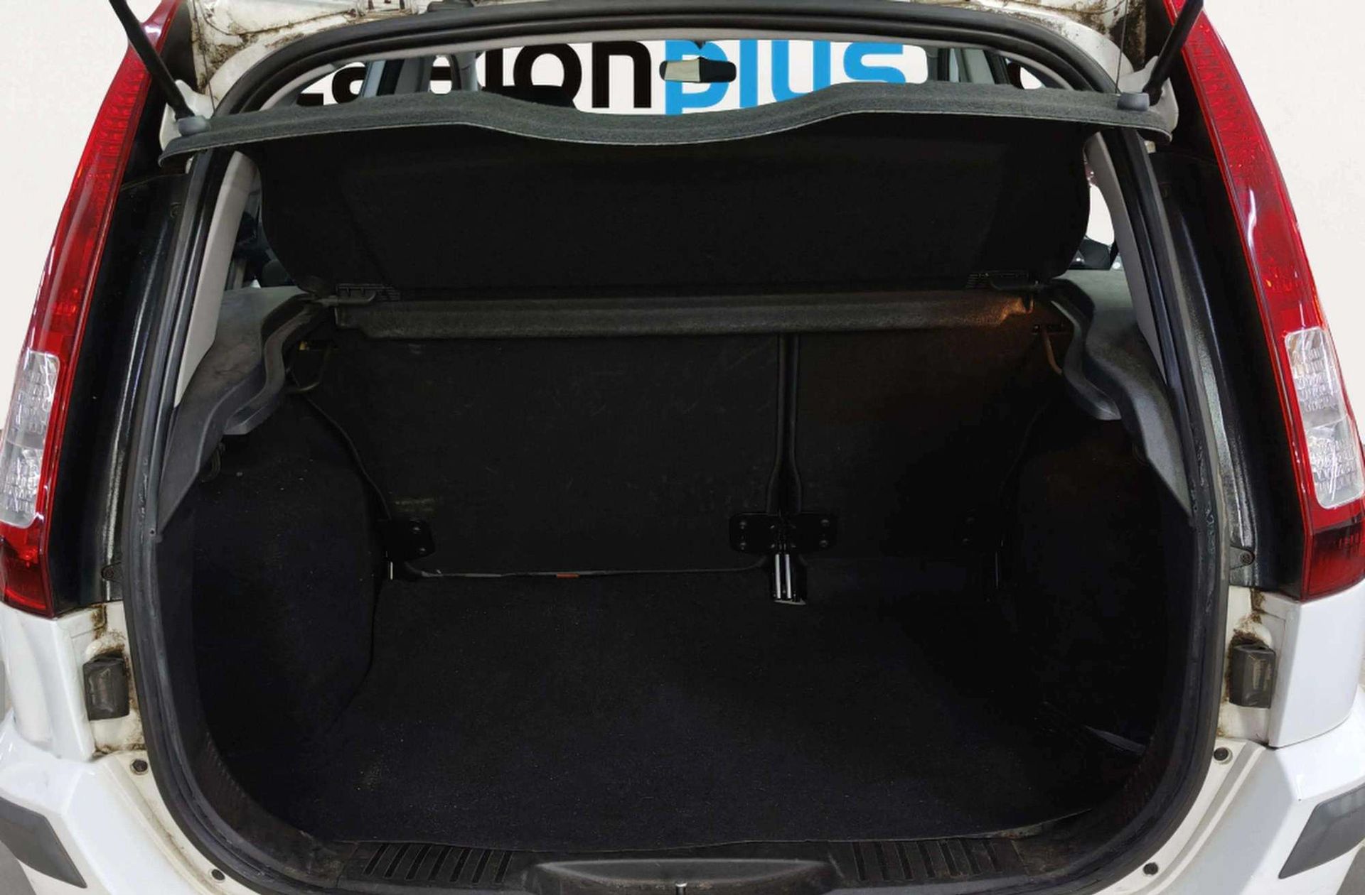 Ford Fusion 1.4 Urban - foto 12