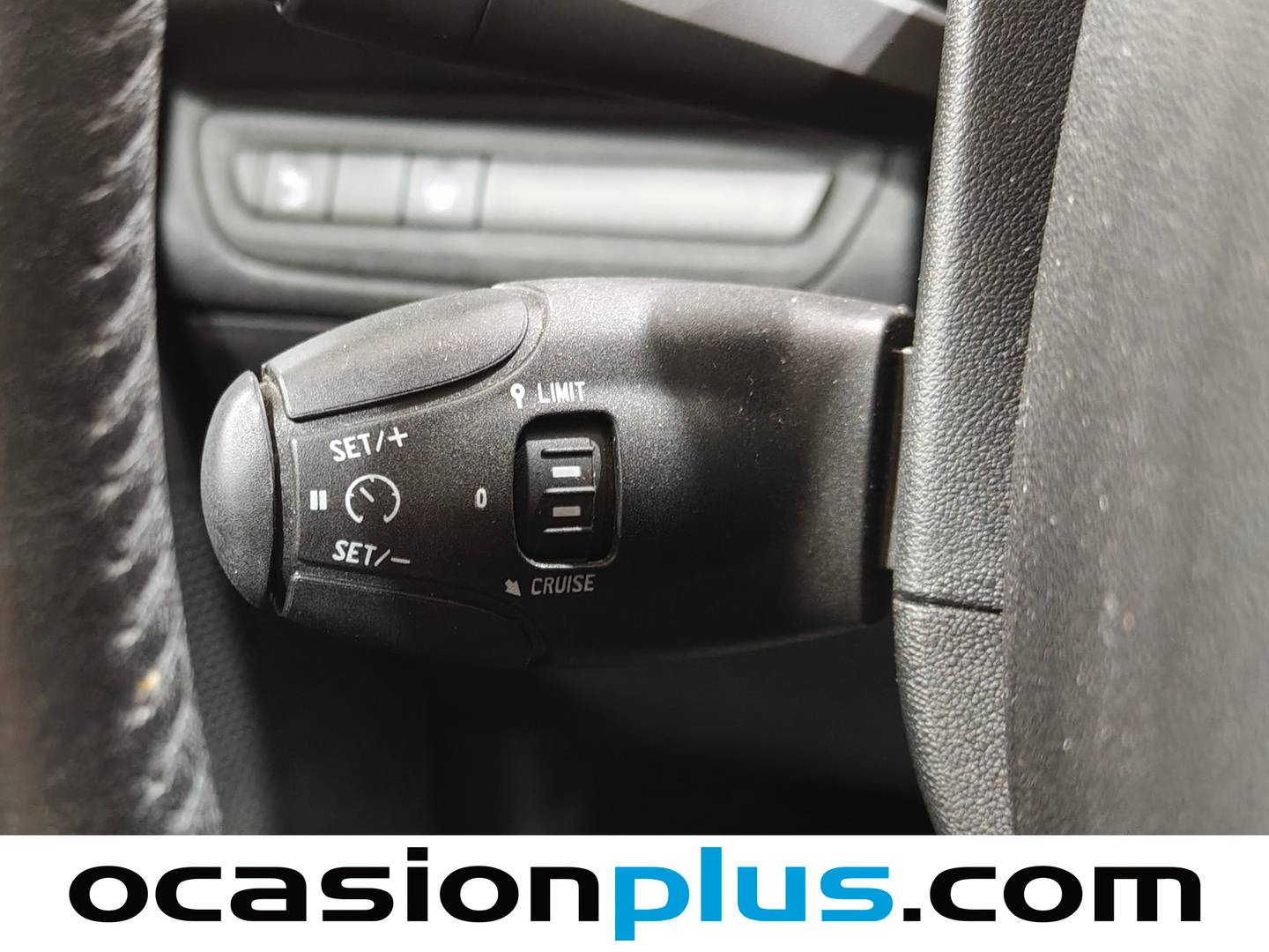 Peugeot 2008 Peugeot 2008 PureTech Signature (82 CV) 82cv