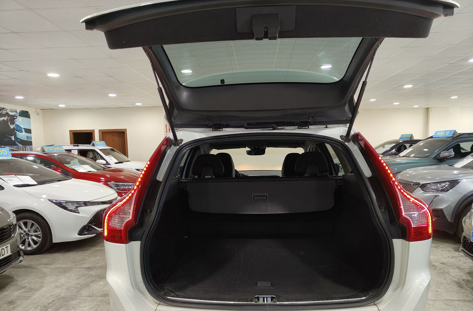 Volvo XC60 D3 Momentum - foto 16