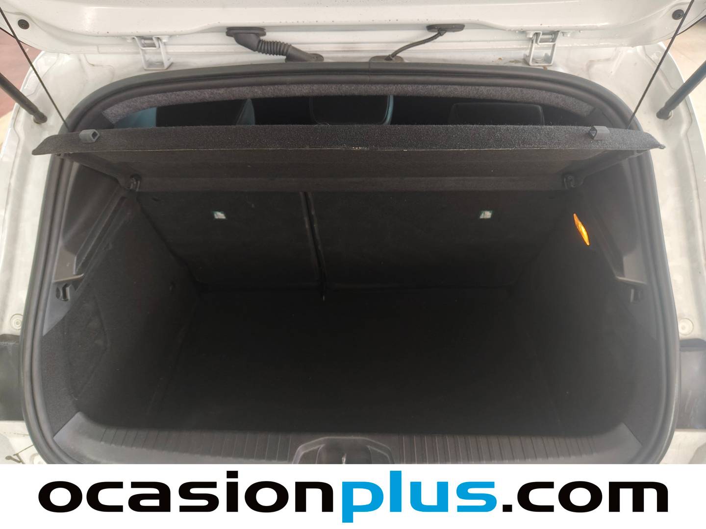 Fotos maletero Renault Clio Renault Clio Techno TCe (90 CV)