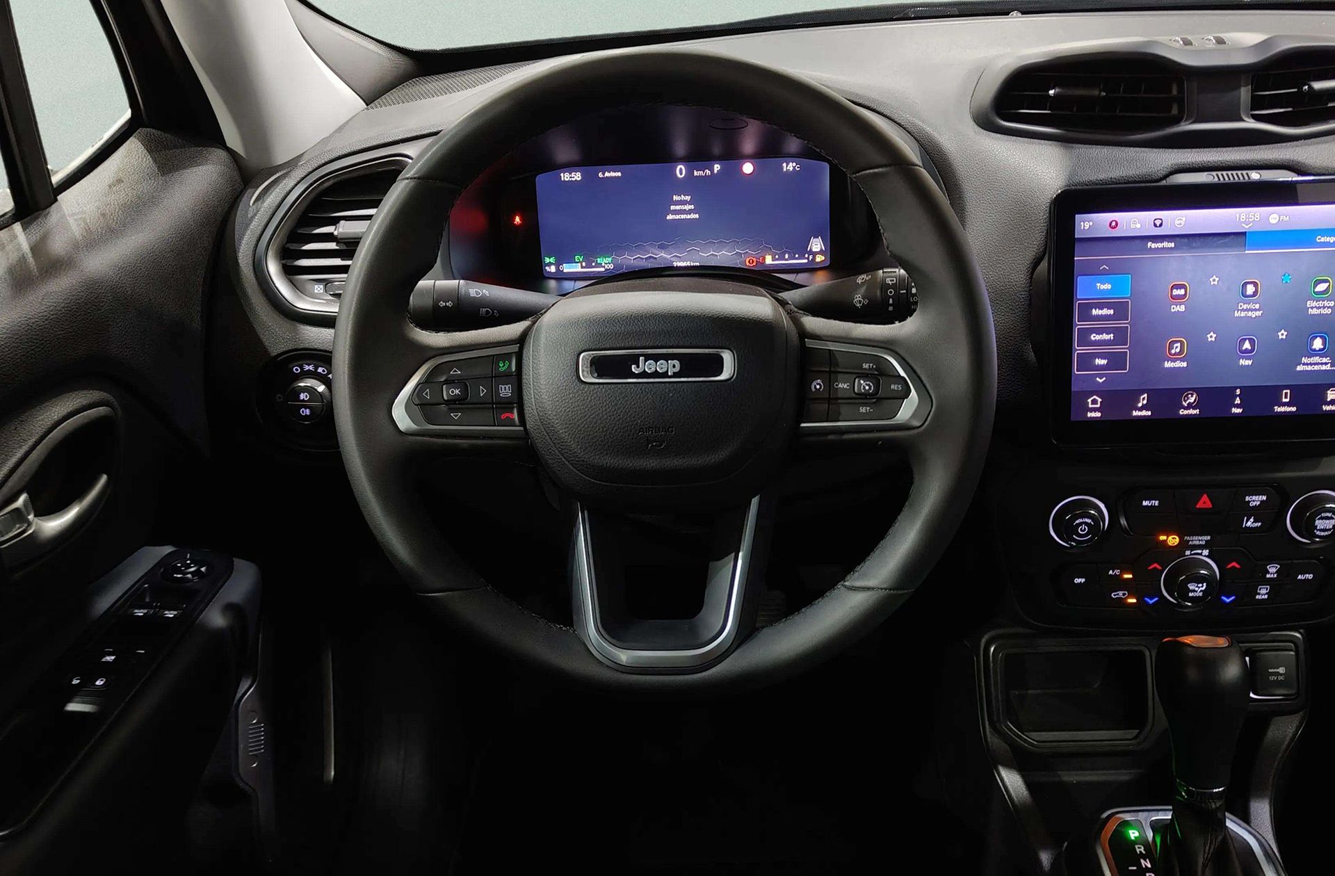Jeep Renegade eHybrid 1.5 Limited ATX - foto 24
