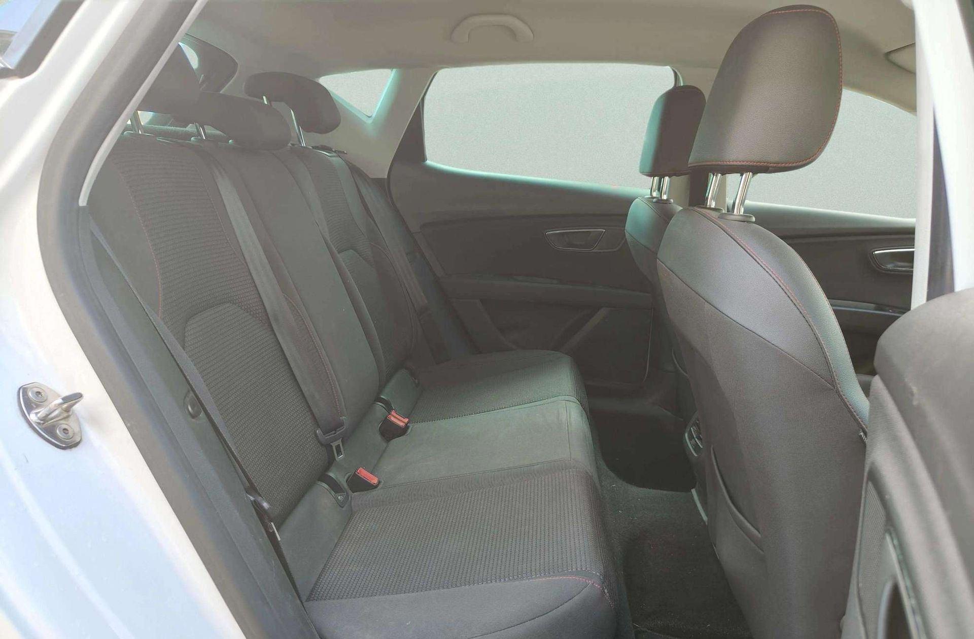 SEAT León 1.5 TSI FR DSG - foto 22