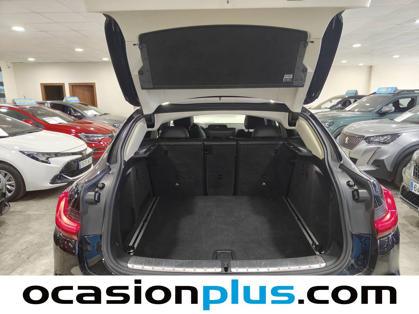 Fotos maletero BMW X4 BMW X4 xDrive20i (184 CV)