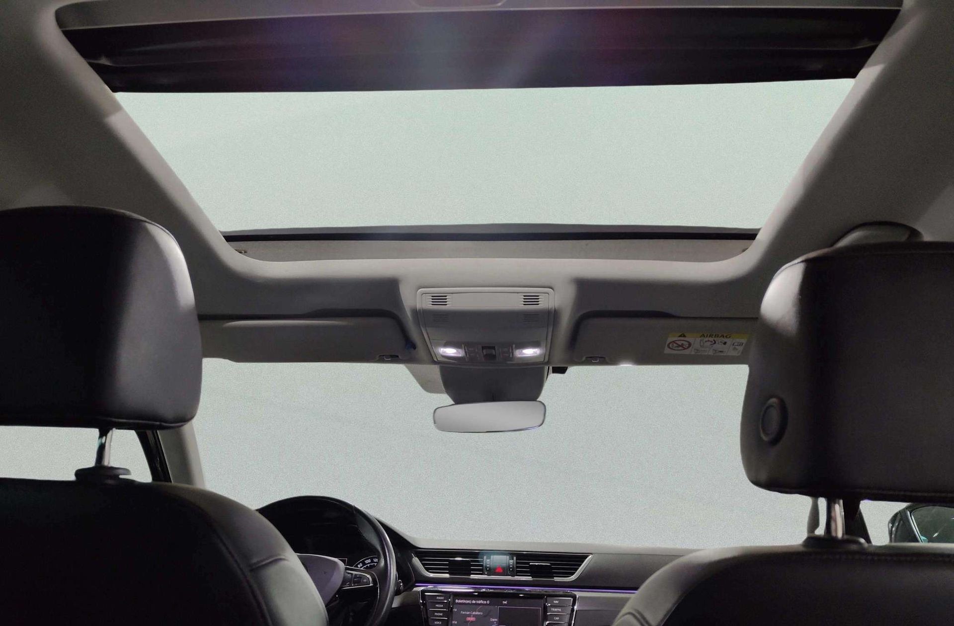 Škoda Superb 1.4 TSI Style 4x4 - foto 6