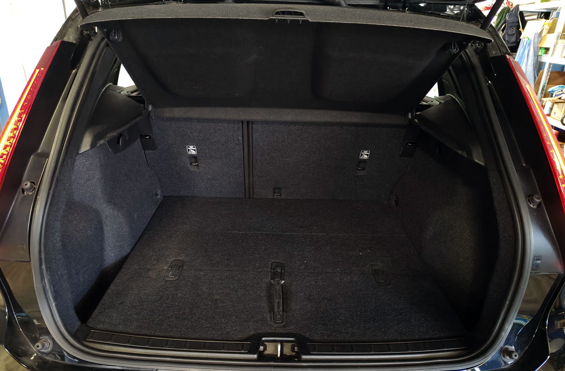 Volvo XC40 T3 - foto 17