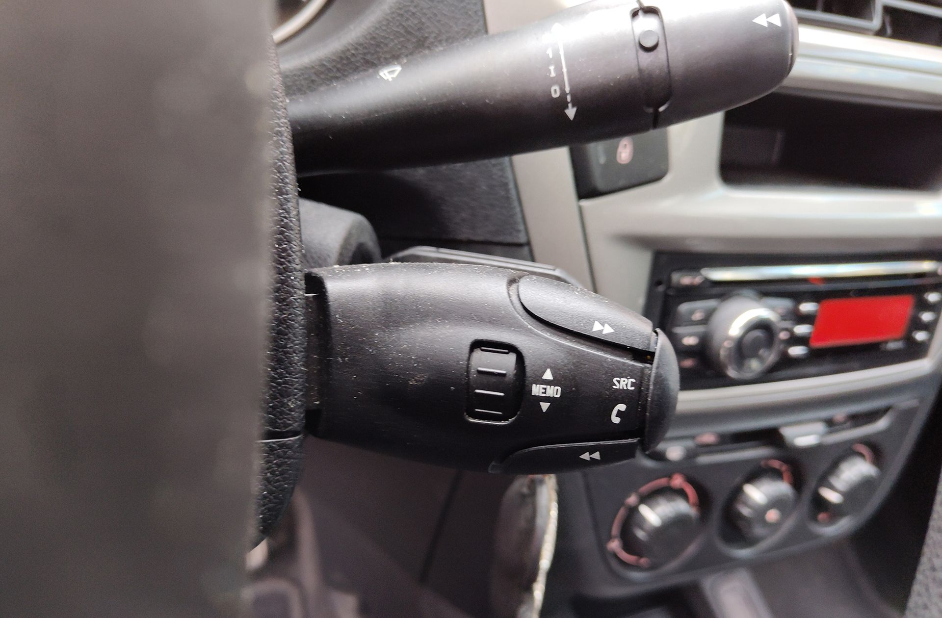 Citroën C-Elysée HDi 90 Seduction - foto 23
