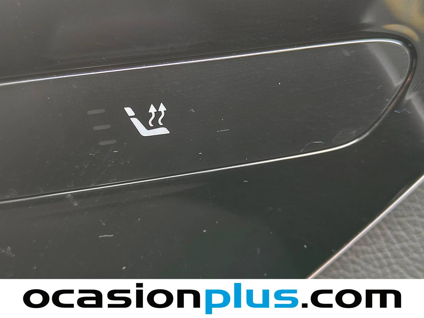 Equipamiento del Mercedes Clase C Mercedes Clase C 200 (204 CV) pack AMG