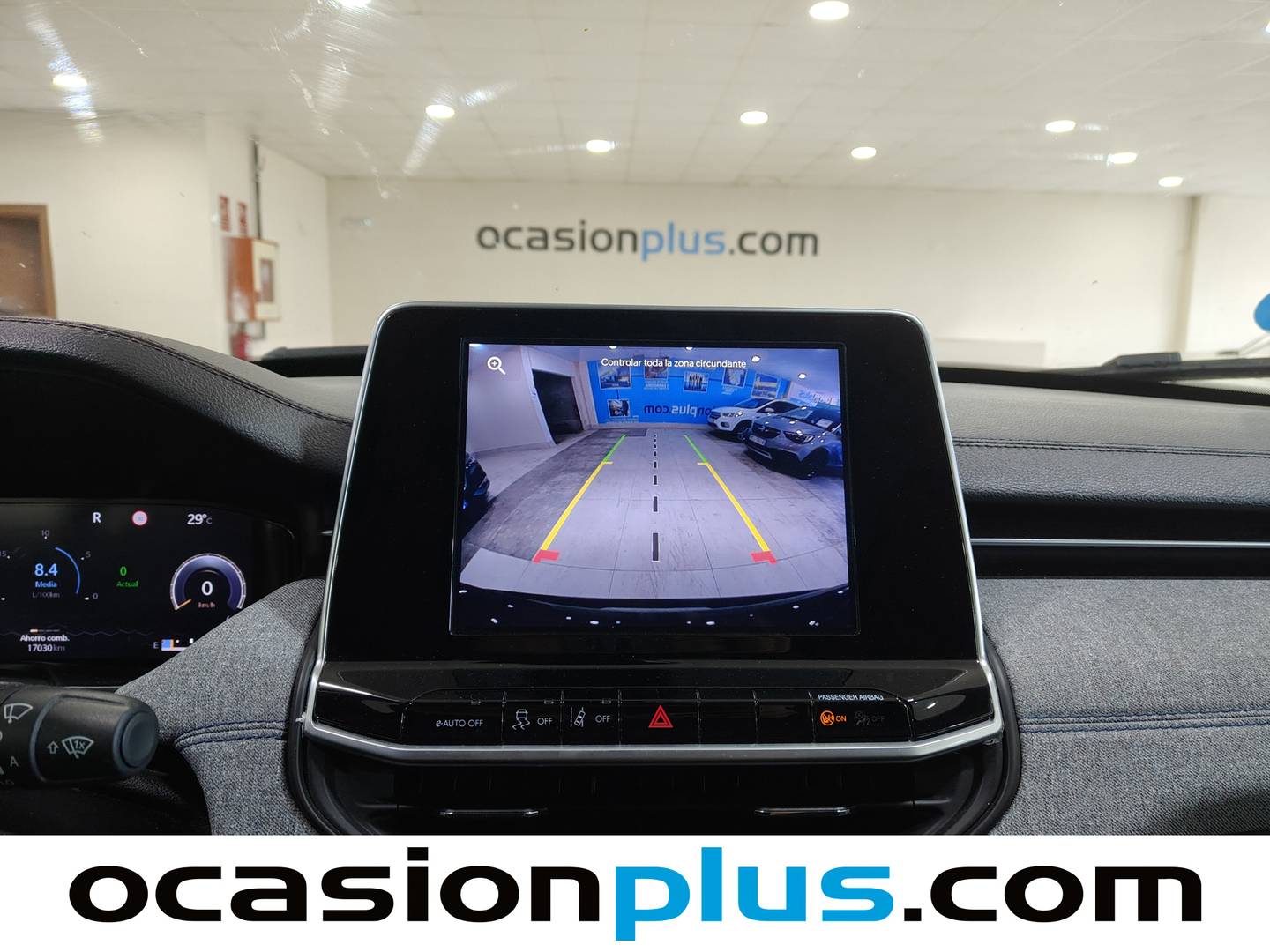 Extras y acabados del Jeep Compass Jeep Compass eHybrid 1.5 MHEV Longitude DCT (130 CV)