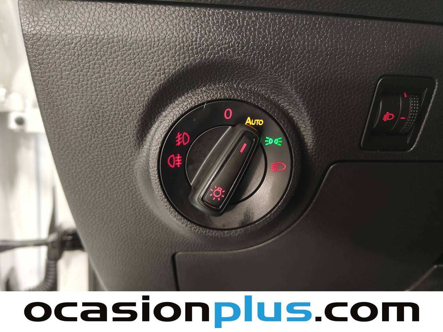 Seat Arona Seat Arona 1.0 TSI Ecomotive Reference Plus (95 CV) de segunda mano