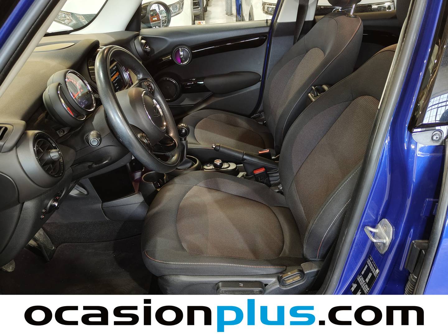 Foto asientos delanteros Mini MINI Mini MINI Cooper 5 Puertas One (102 CV)