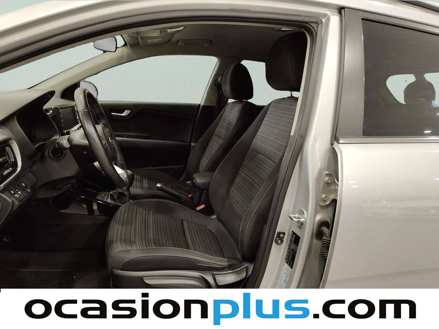 Foto asientos delanteros KIA Stonic KIA Stonic 1.0 T-GDi Eco-Dynamic Drive (120 CV)