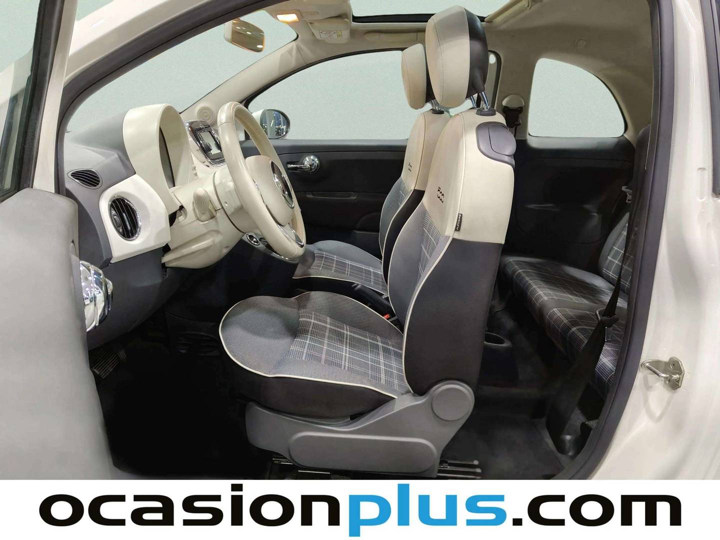 Foto Fiat 500 Fiat 500 1.2 8v Lounge (69 CV)