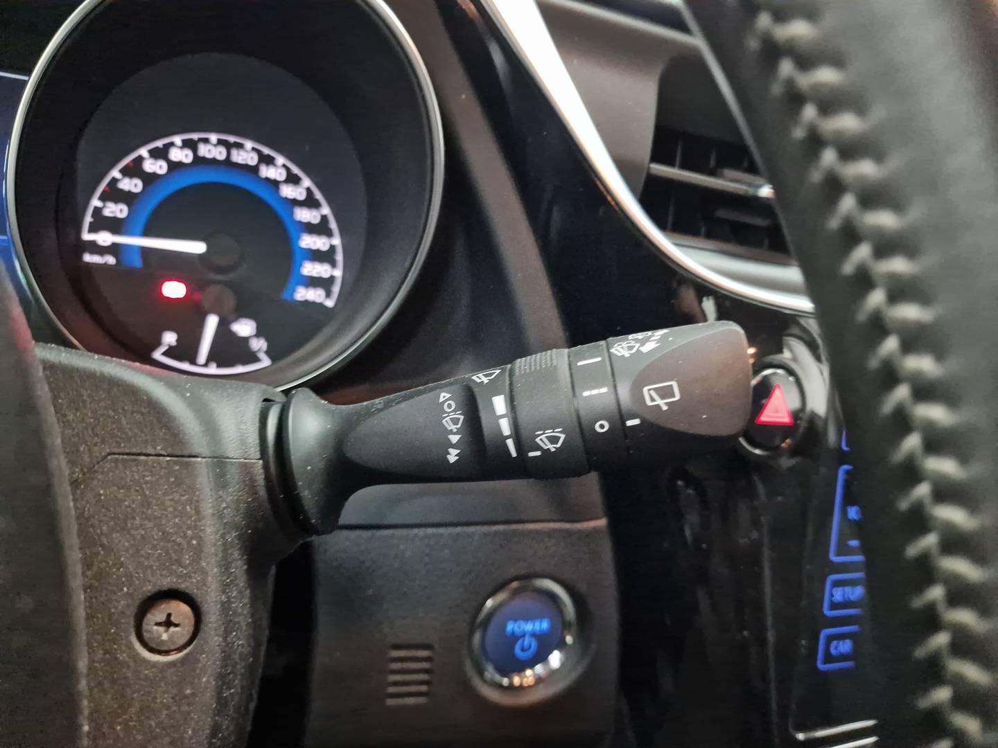 Foto Toyota Auris Toyota Auris 140H Hybrid Active (136 CV)