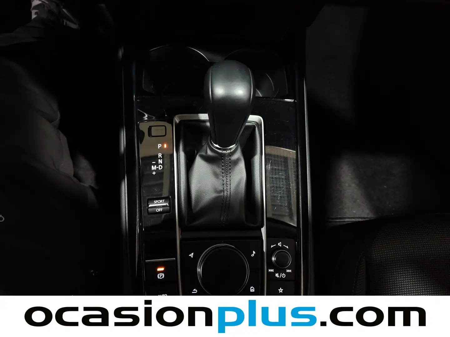 Foto Mazda CX-30 Mazda CX-30 2.5 e-Skyactive G MHEV Prime-Line AT (140 CV)