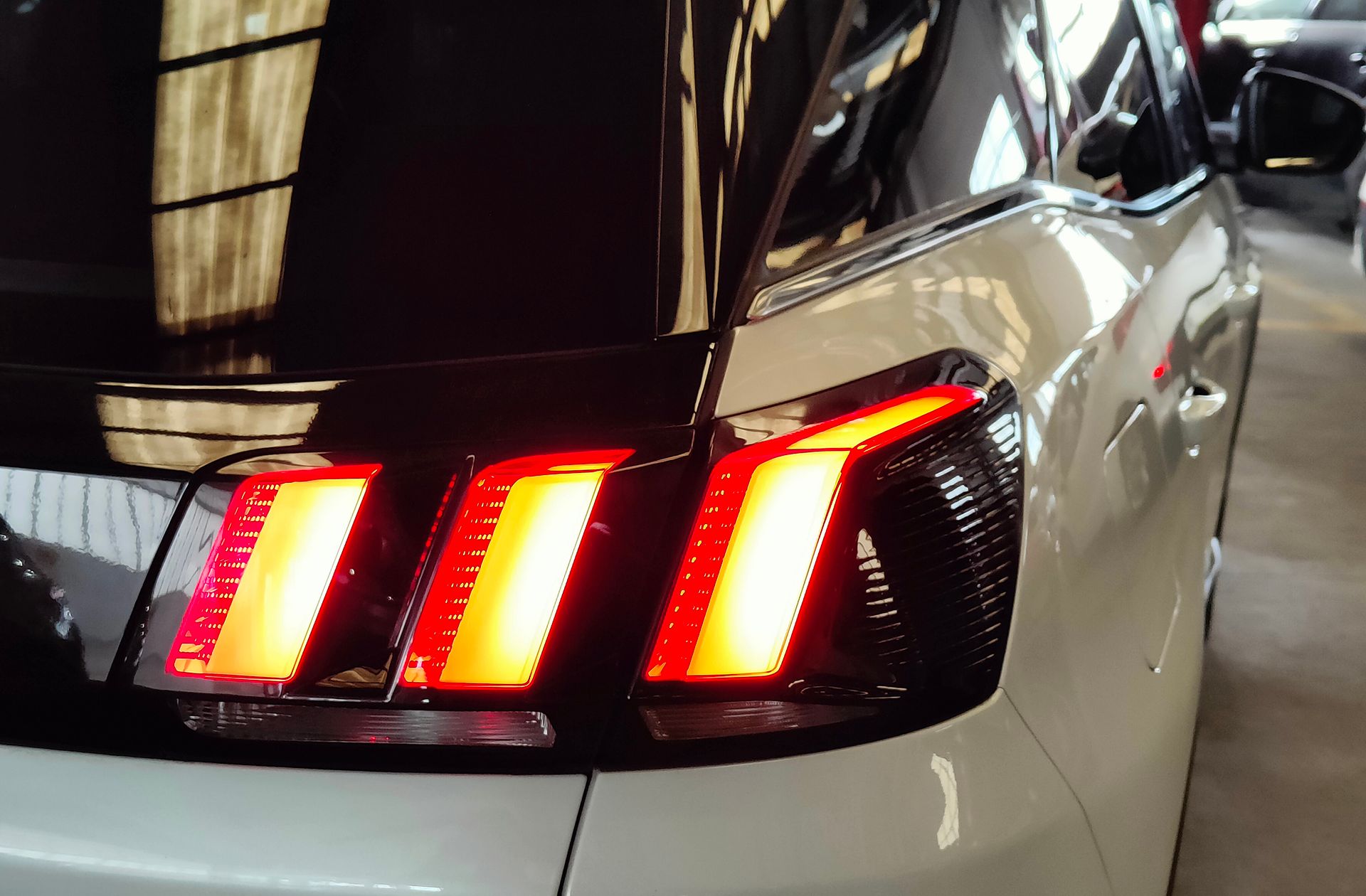 Peugeot 3008 BlueHDi 130 GT Line - foto 18