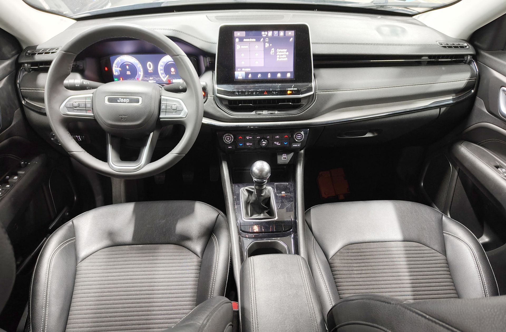 Jeep Compass 1.3 Gse Night Eagle FWD - foto 7
