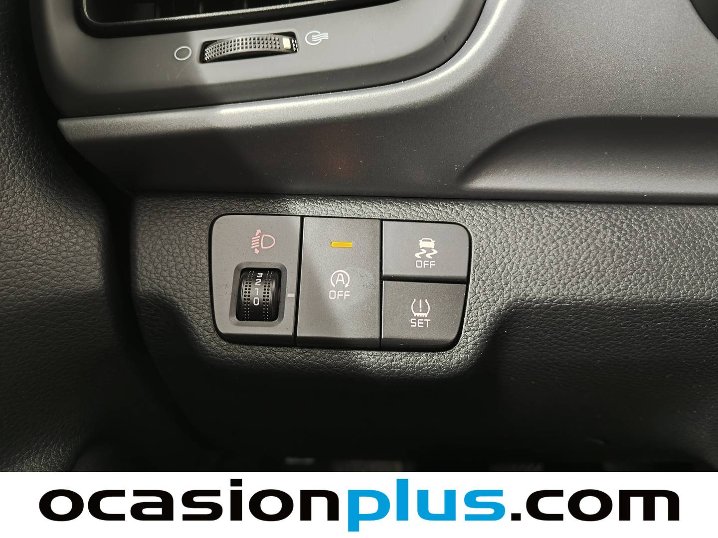 Acabados KIA Stonic KIA Stonic 1.0 T-GDi MHEV MT Concept (100 CV)
