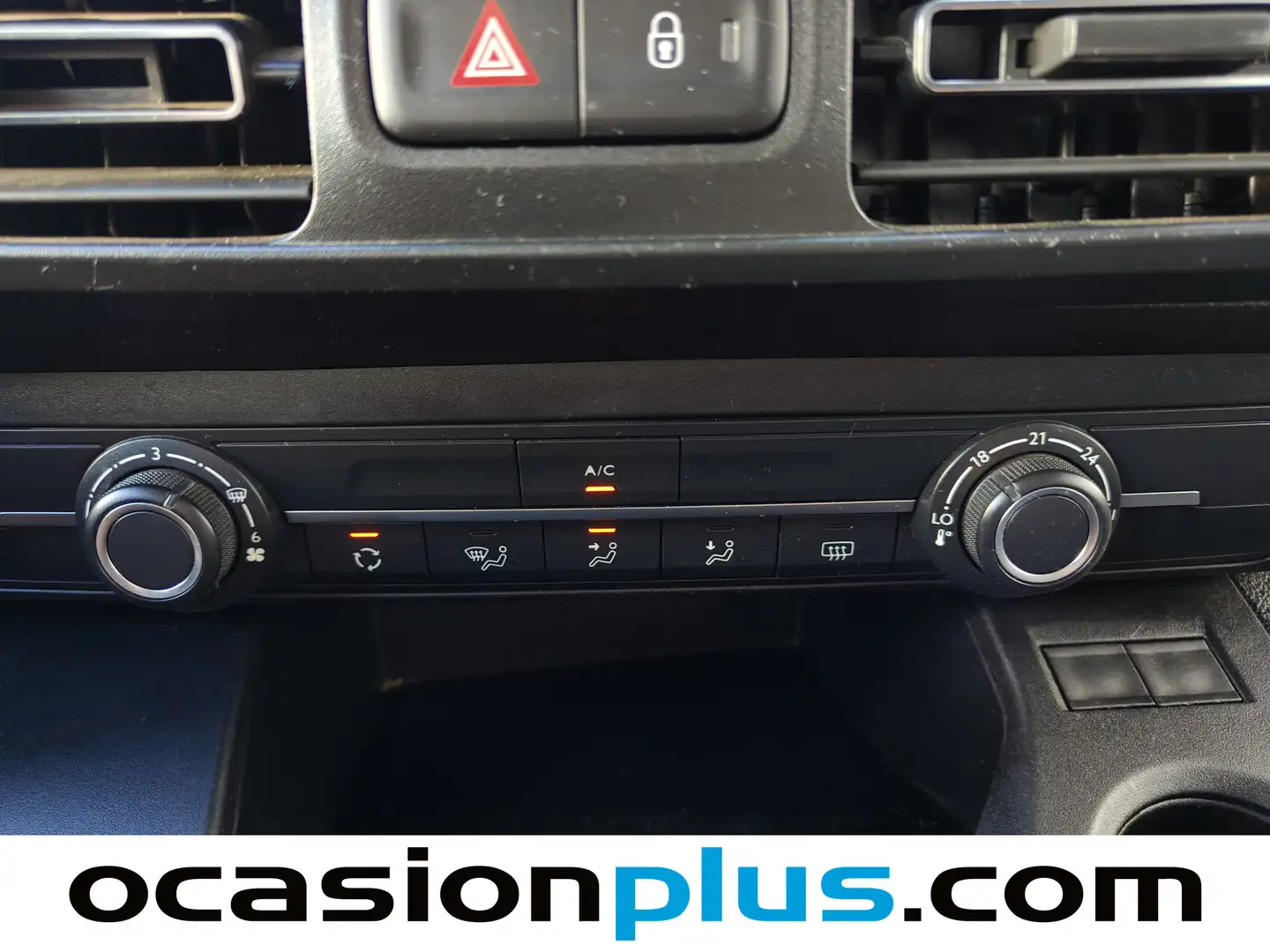 Foto Opel Combo Life Opel Combo Life 1.5 TD Business Edition Plus L1 (102 CV)