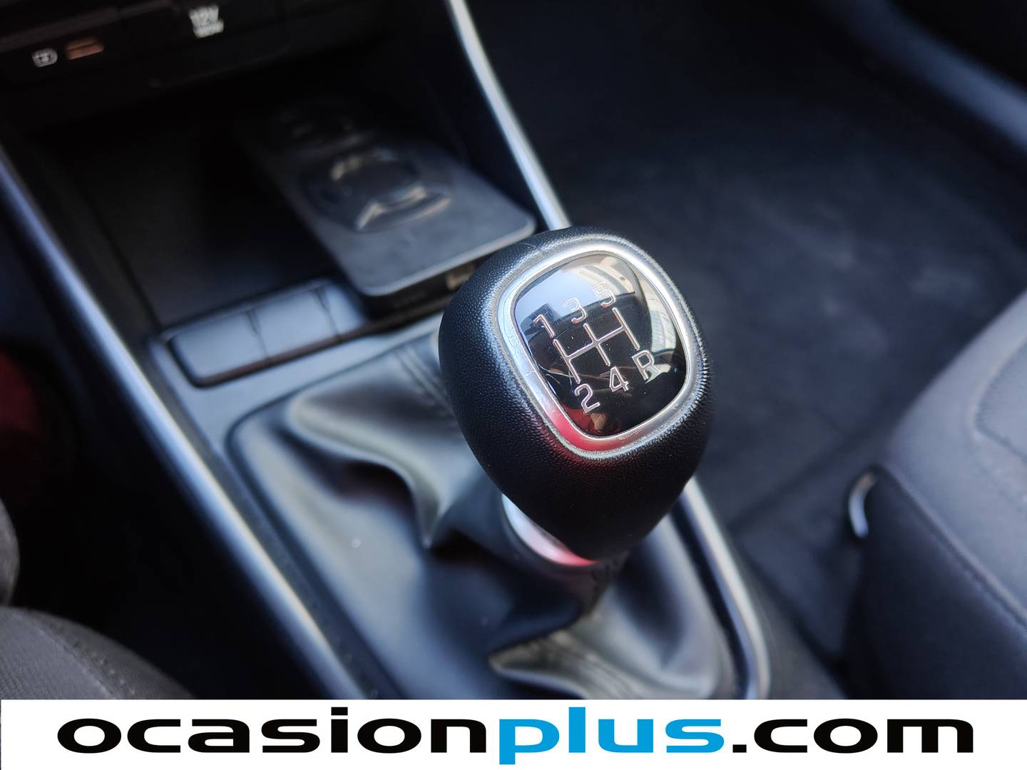 Foto Hyundai Bayon Hyundai Bayon 1.2 MPI Essence (84 CV)