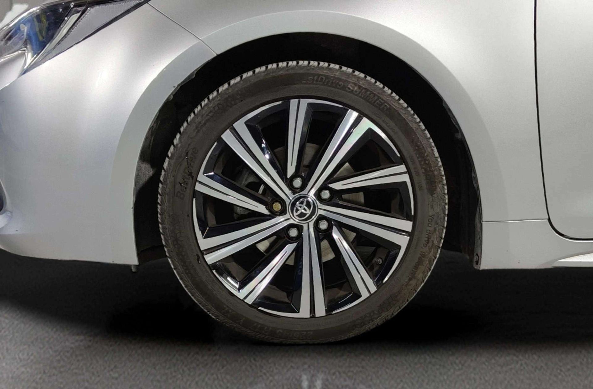 Toyota Corolla 1.8 125H Style E-CVT - foto 37