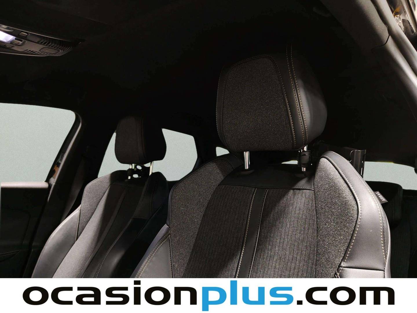 Extras y acabados del Peugeot 3008 Peugeot 3008 PureTech 130 S&S GT Line EAT8 (130 CV)