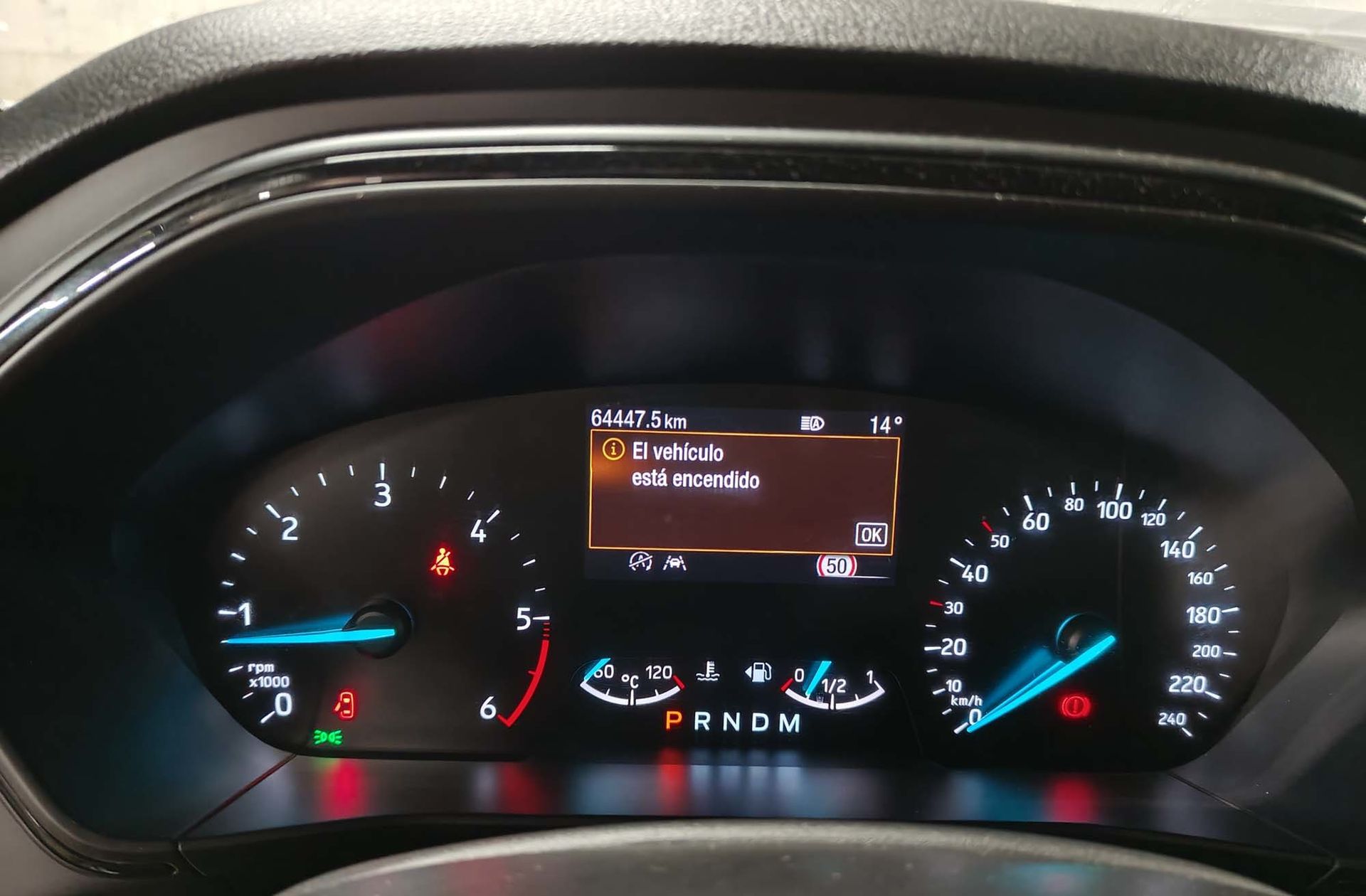 Ford Focus 1.5 EcoBlue ST-Line - foto 22