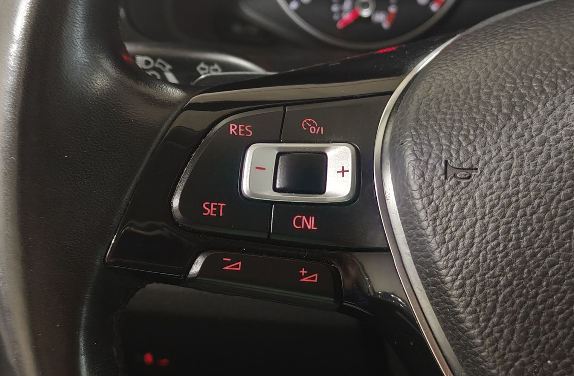 Volkswagen Multivan Outdoor Corto 2.0 TDI BMT DSG 7 plazas - foto 27