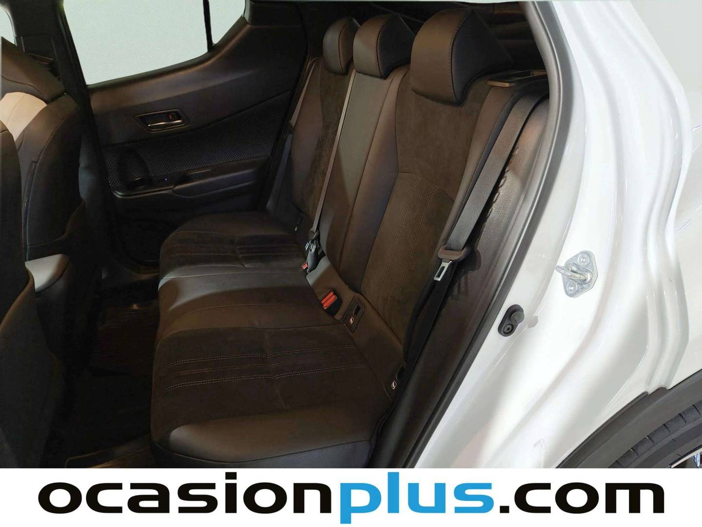 Foto Toyota C-HR Toyota C-HR 180H GR Sport (184 CV)